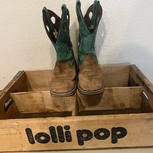 Kids smokey mountain boots